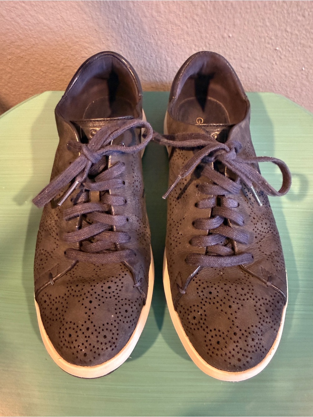 Cole Haan Navy Grandpro Rally Sneaker Paisley Perforated Navy/White Sz 8.5 | GUC - Picture 7 of 12